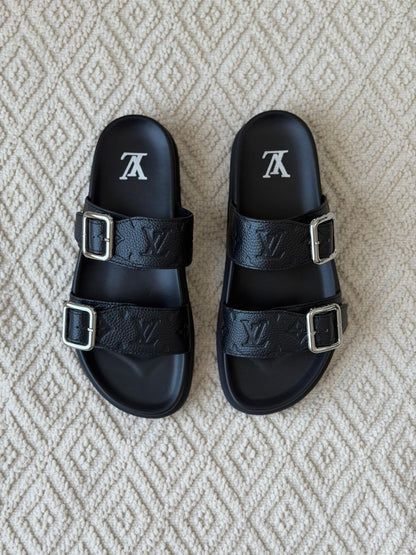 Louis Vuitton Slippers