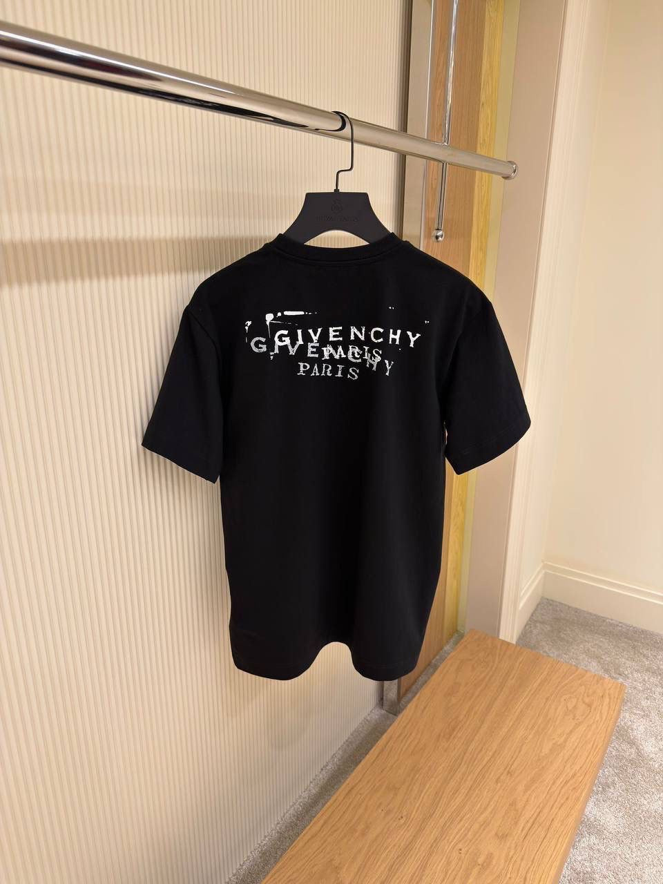 Givenchy T-shirt