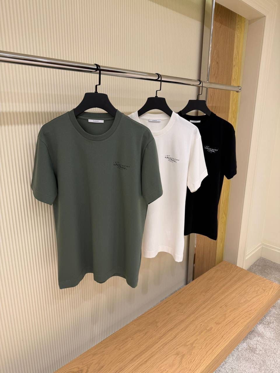 Givenchy T-shirt