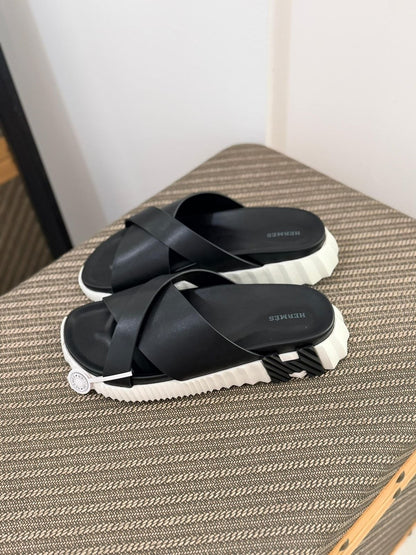 Hermes Slippers