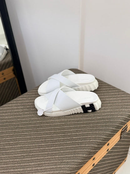 Hermes Slippers
