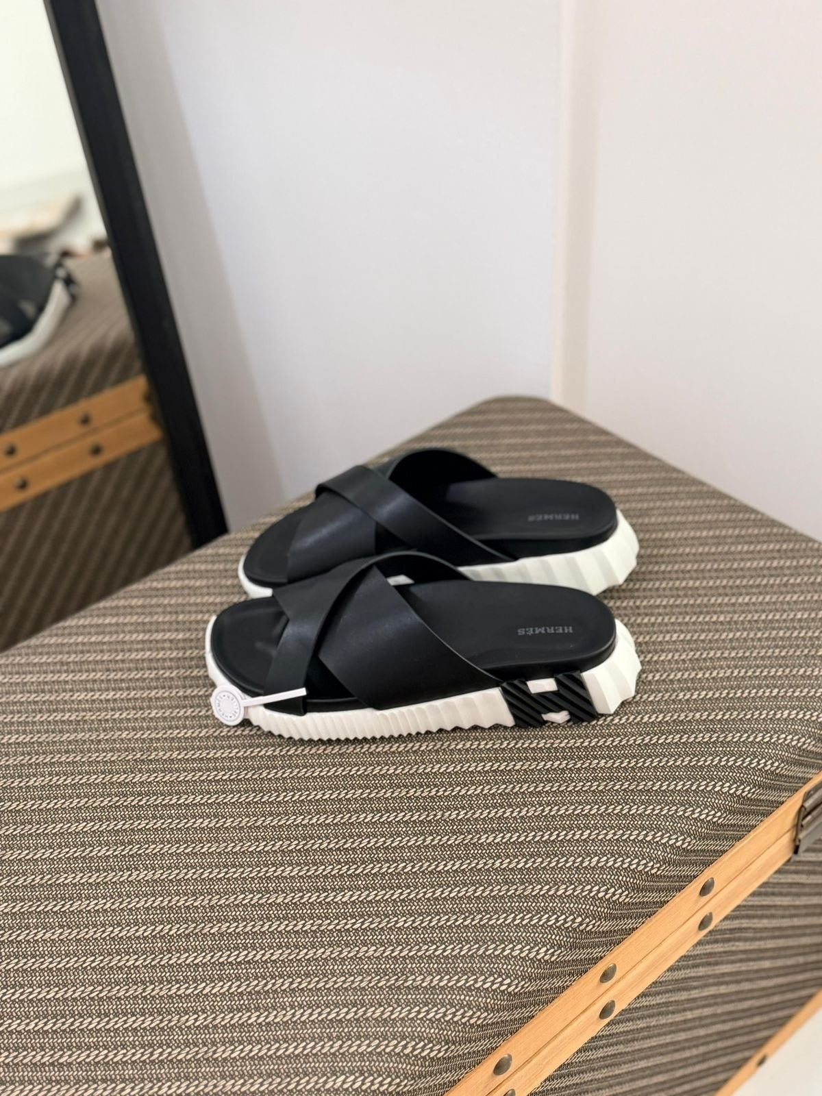 Hermes Slippers