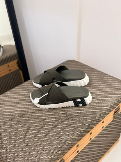 Hermes Slippers