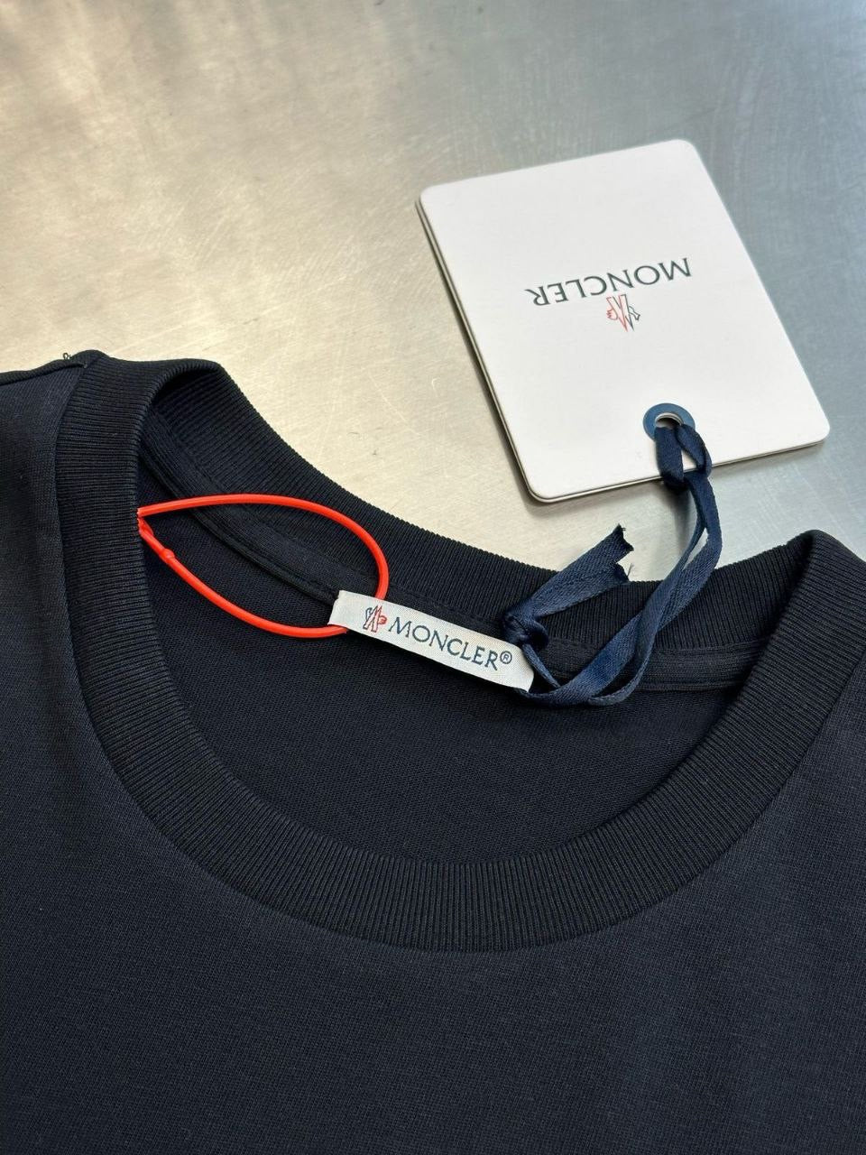 Moncler T-shirt