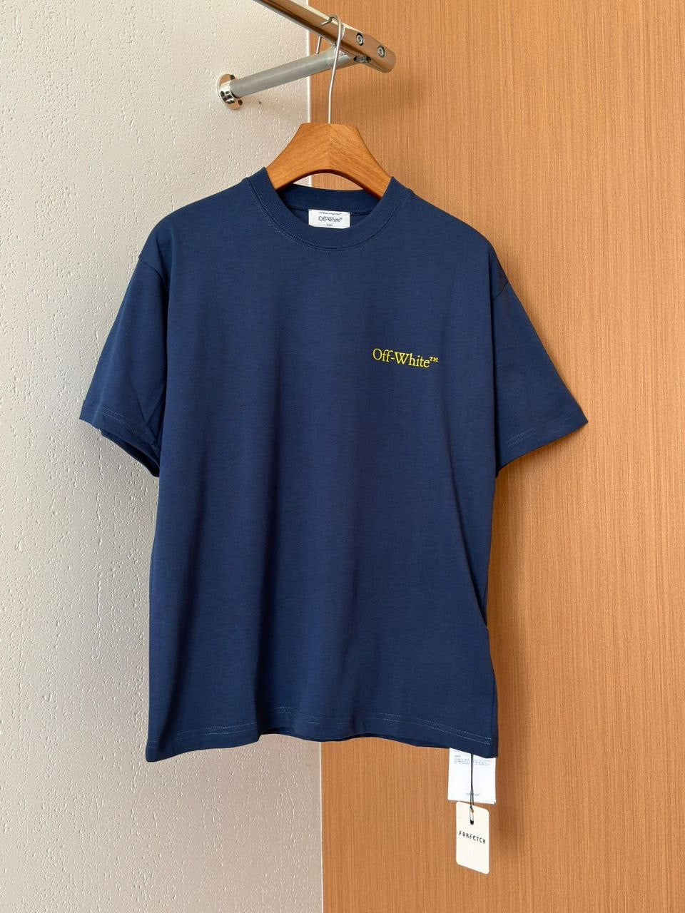 Off White T-shirt