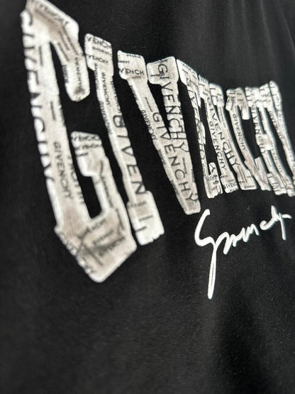 Givenchy T-shirt