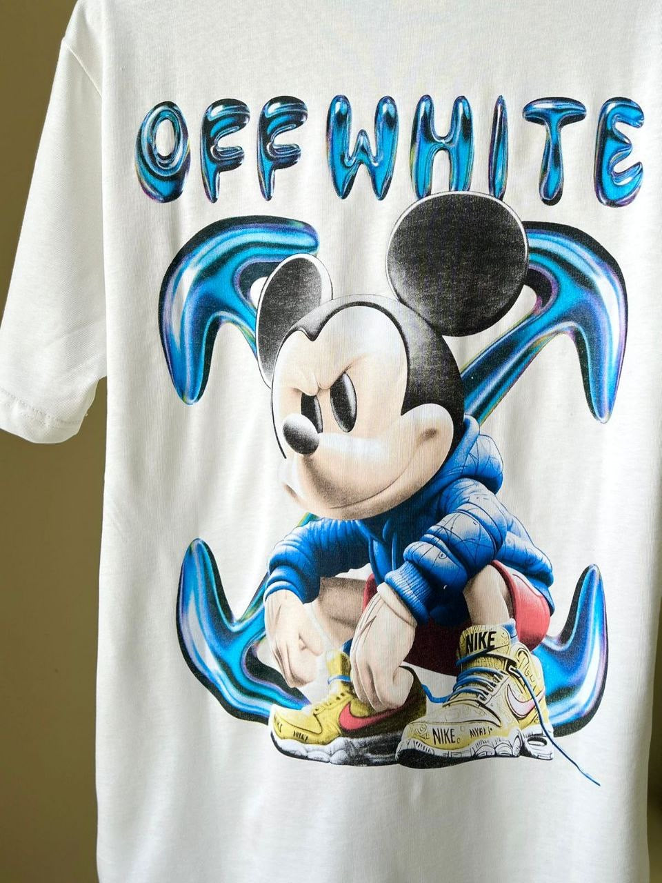 Off White T-shirt