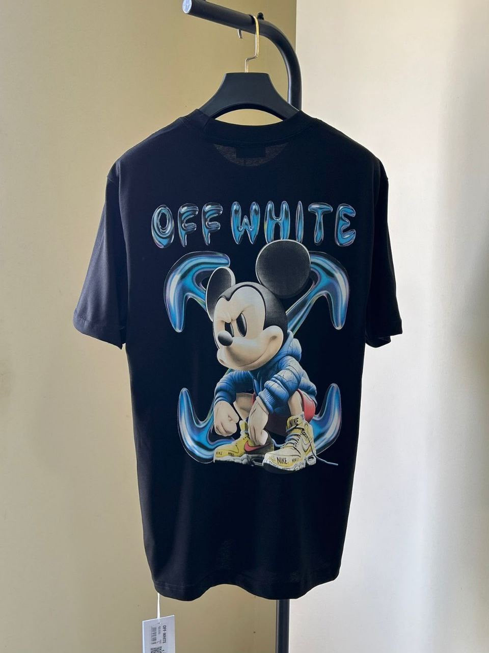 Off White T-shirt