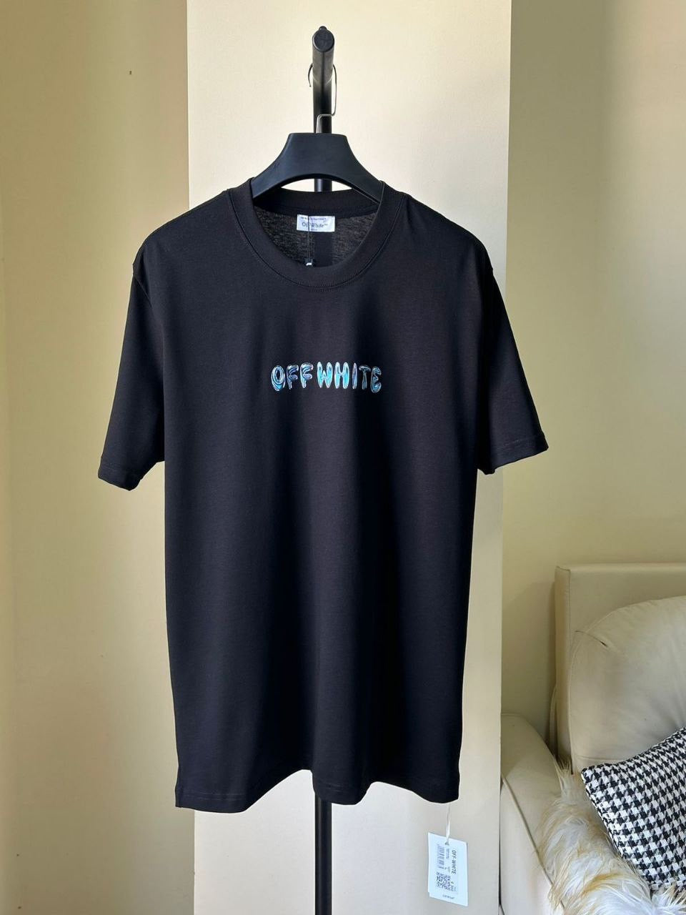Off White T-shirt