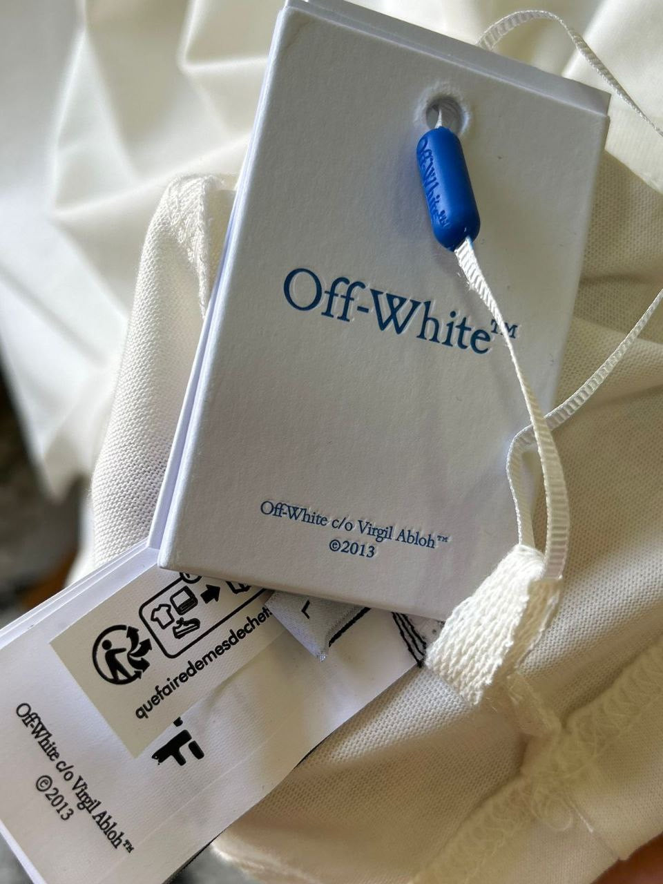 Off White T-shirt