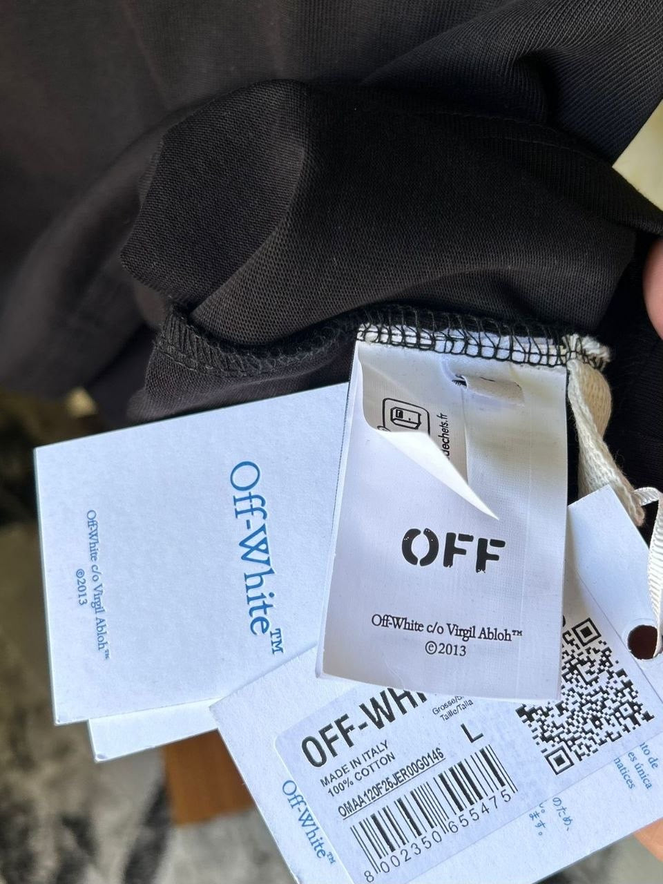 Off White T-shirt