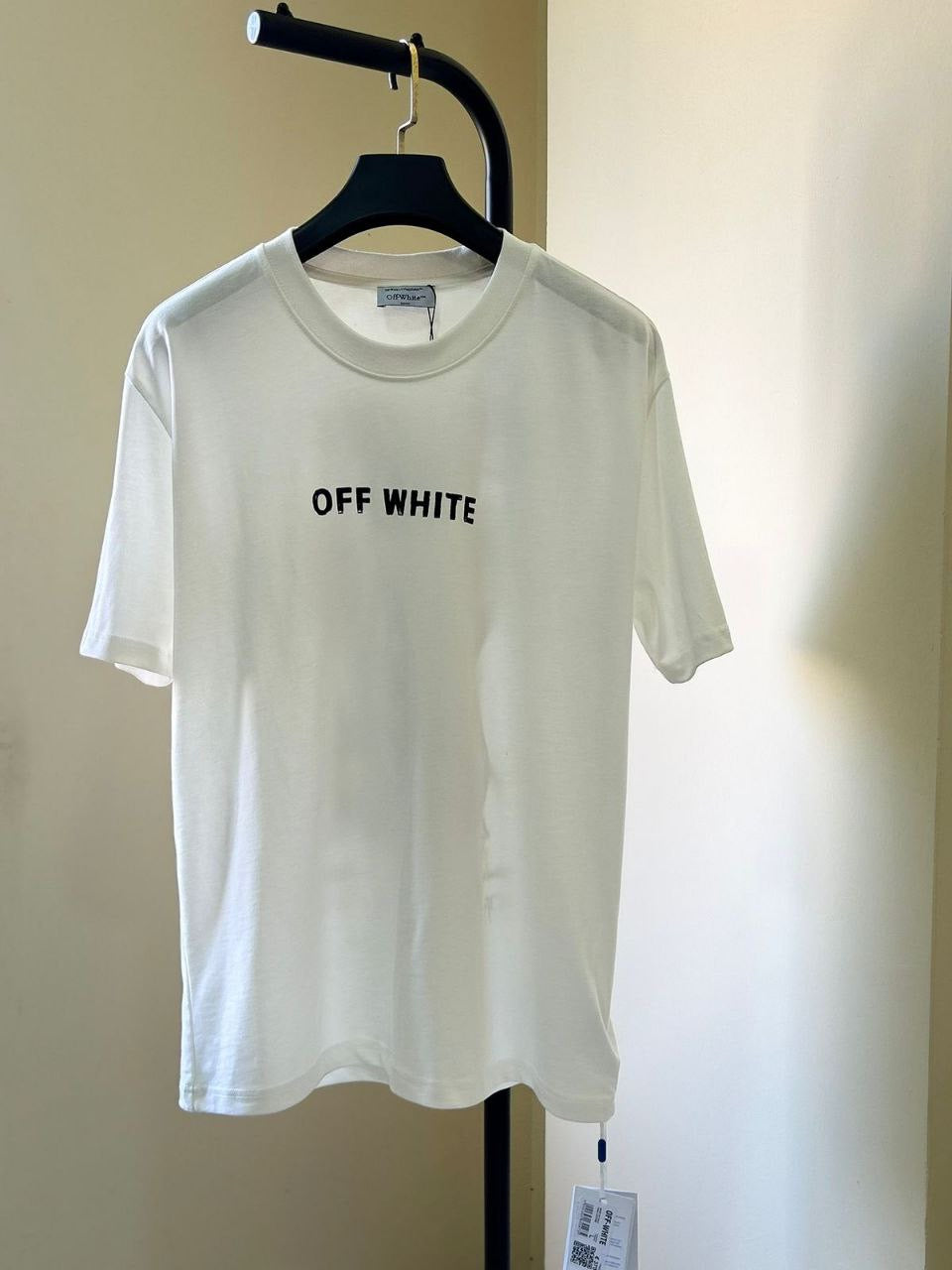 Off White T-shirt