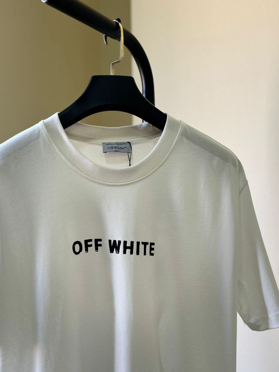 Off White T-shirt
