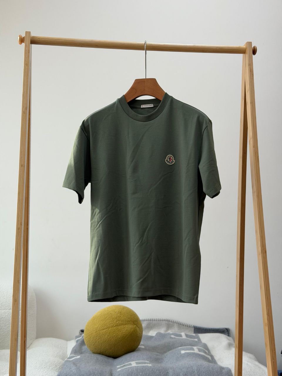 Moncler T-shirt