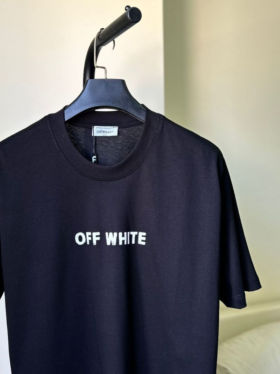 Off White T-shirt