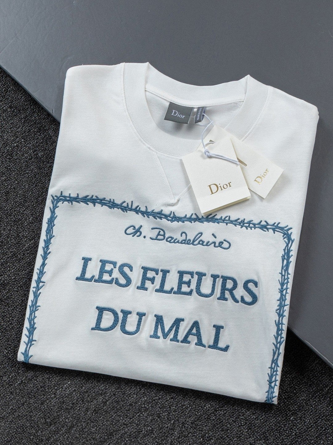 Dior T-shirt