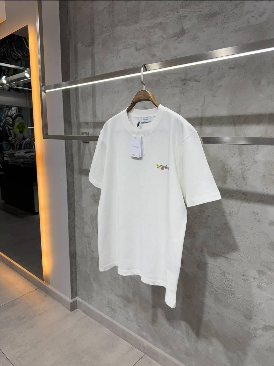 Off White T-shirt