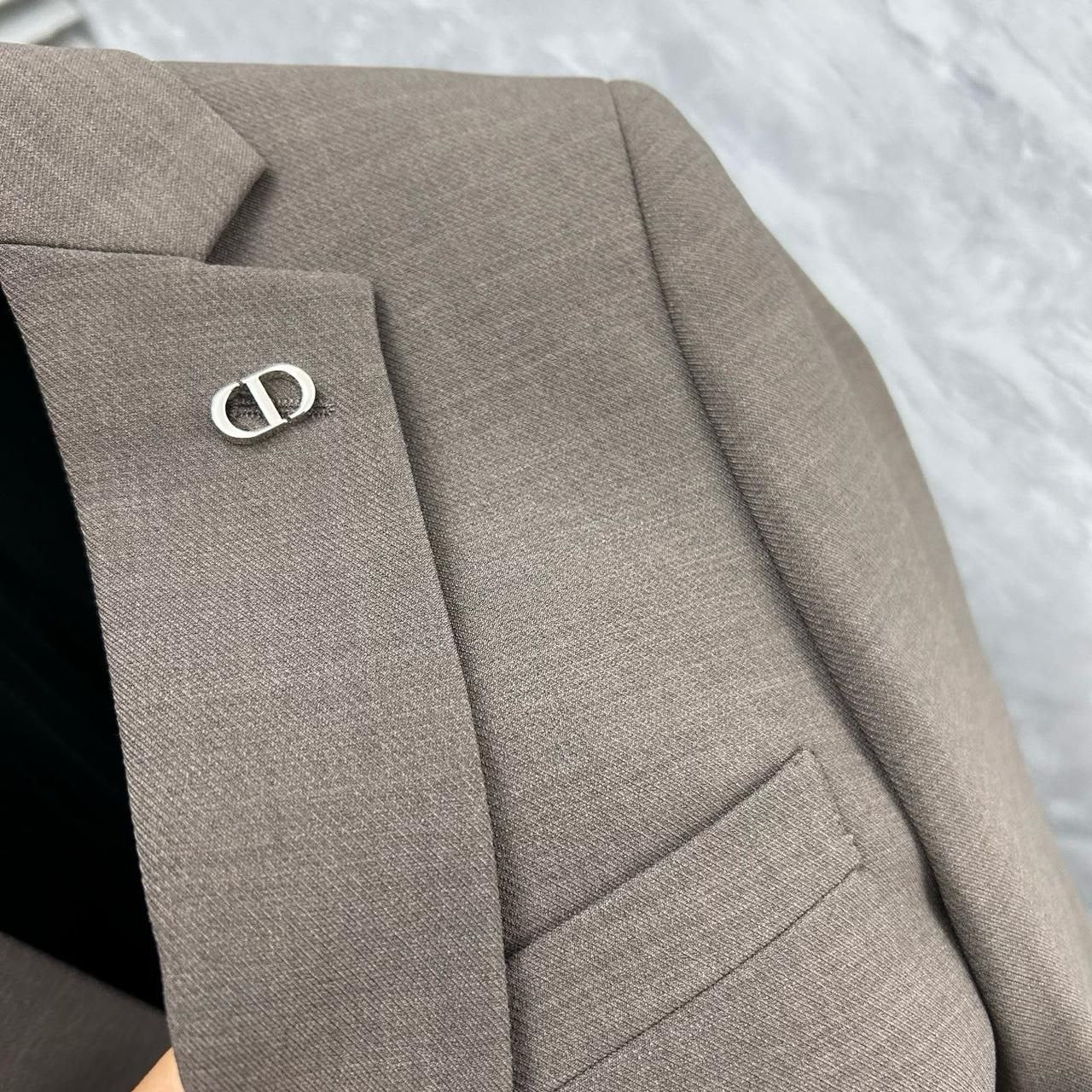 Dior suit
