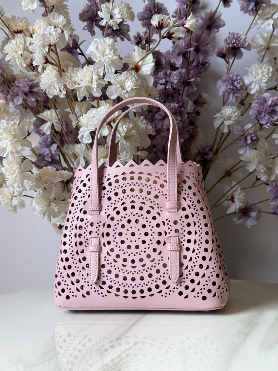 Alaia Shoulder Bag (Vip)