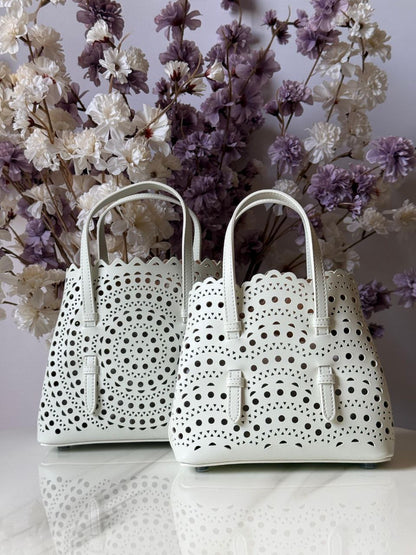 Alaia Shoulder Bag (Vip)