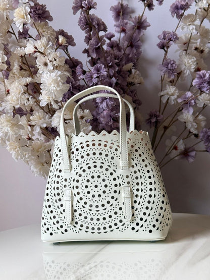 Alaia Shoulder Bag (Vip)
