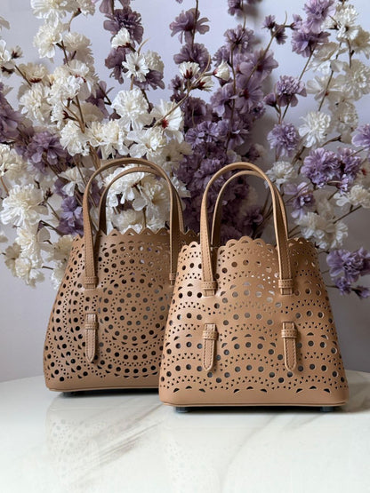 Alaia Shoulder Bag (Vip)