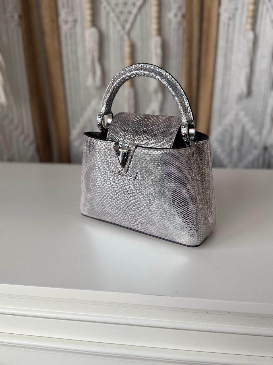 Louis Vuitton Sling Bag(Vip)