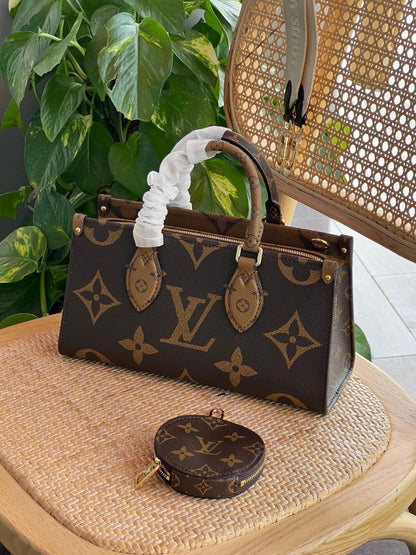 Louis Vuitton Sling Bag (Vip)