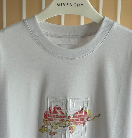 Givenchy T-shirt