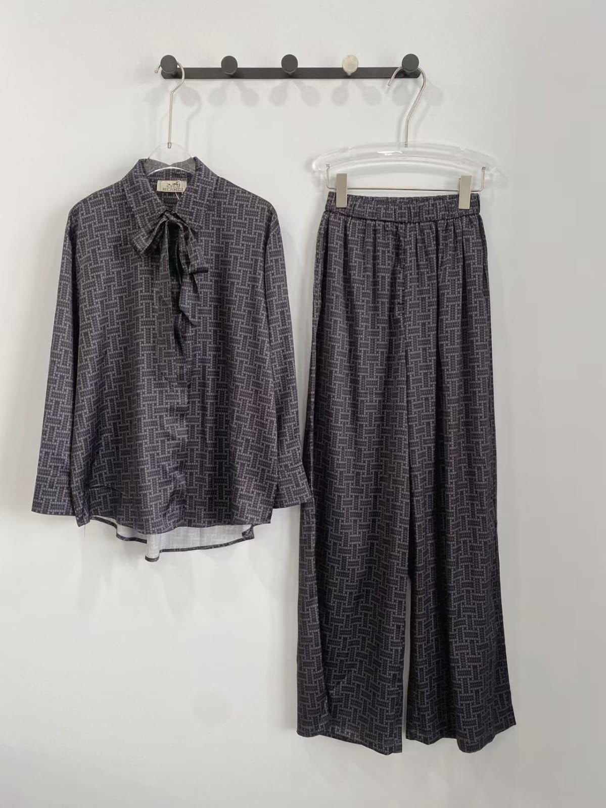Hermes Set