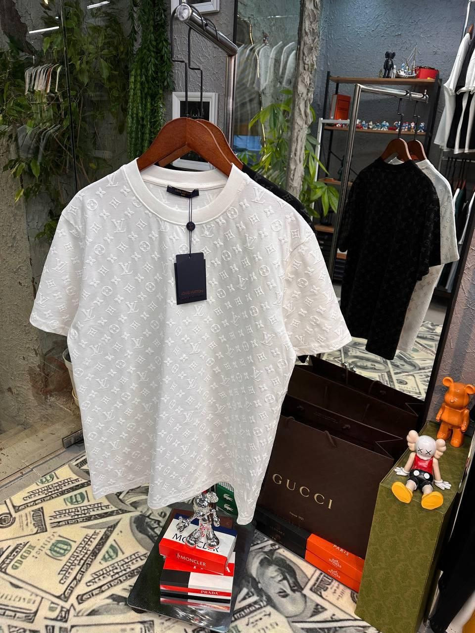 Louis Vuitton T-shirt