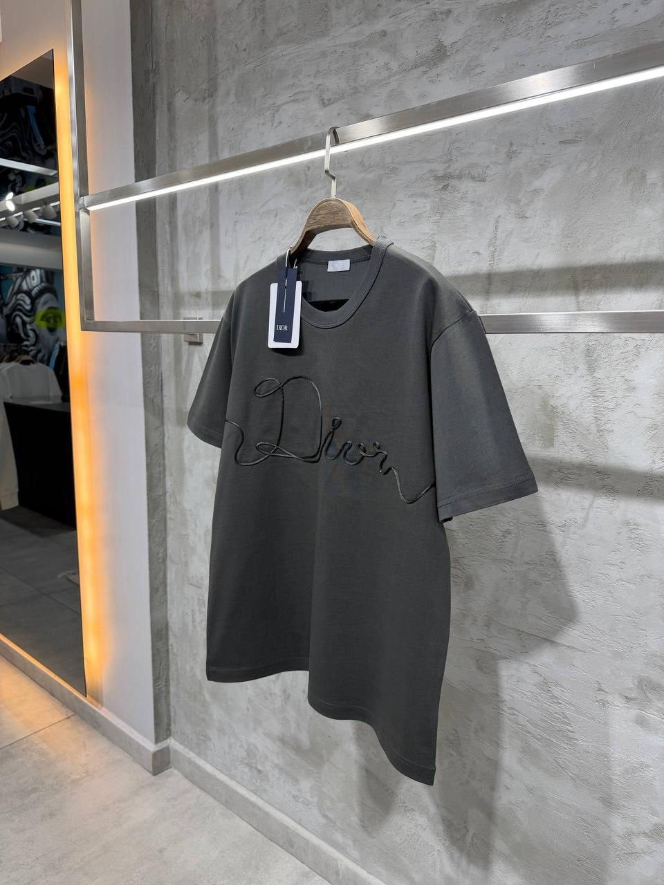 Dior T-shirt