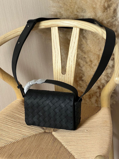 Bottega Veneta Messenger (Vip)