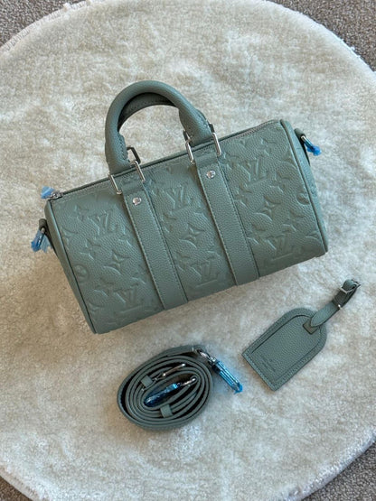 Louis Vuitton Travel Bag (Vip)