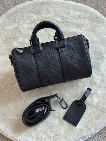 Louis Vuitton Travel Bag (Vip)