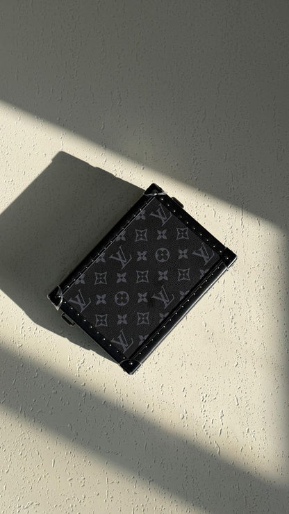 Louis Vuitton Messenger (VIP)