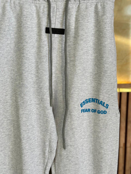 Essentials Pants 2 colors