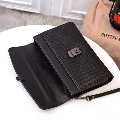 Bottega Veneta Clutch Bag (Vip)