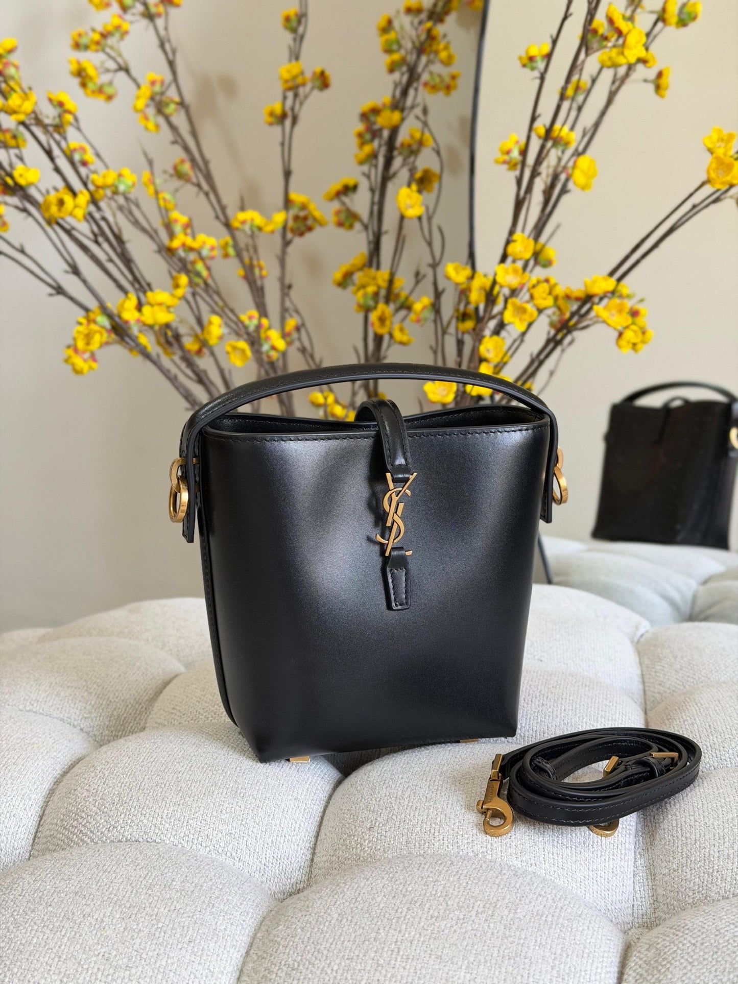 Ysl Sling Bag (Vip)