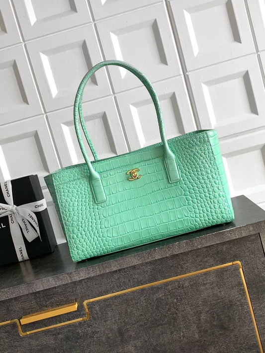 YSL Shoulder Bag (VIP Quality)