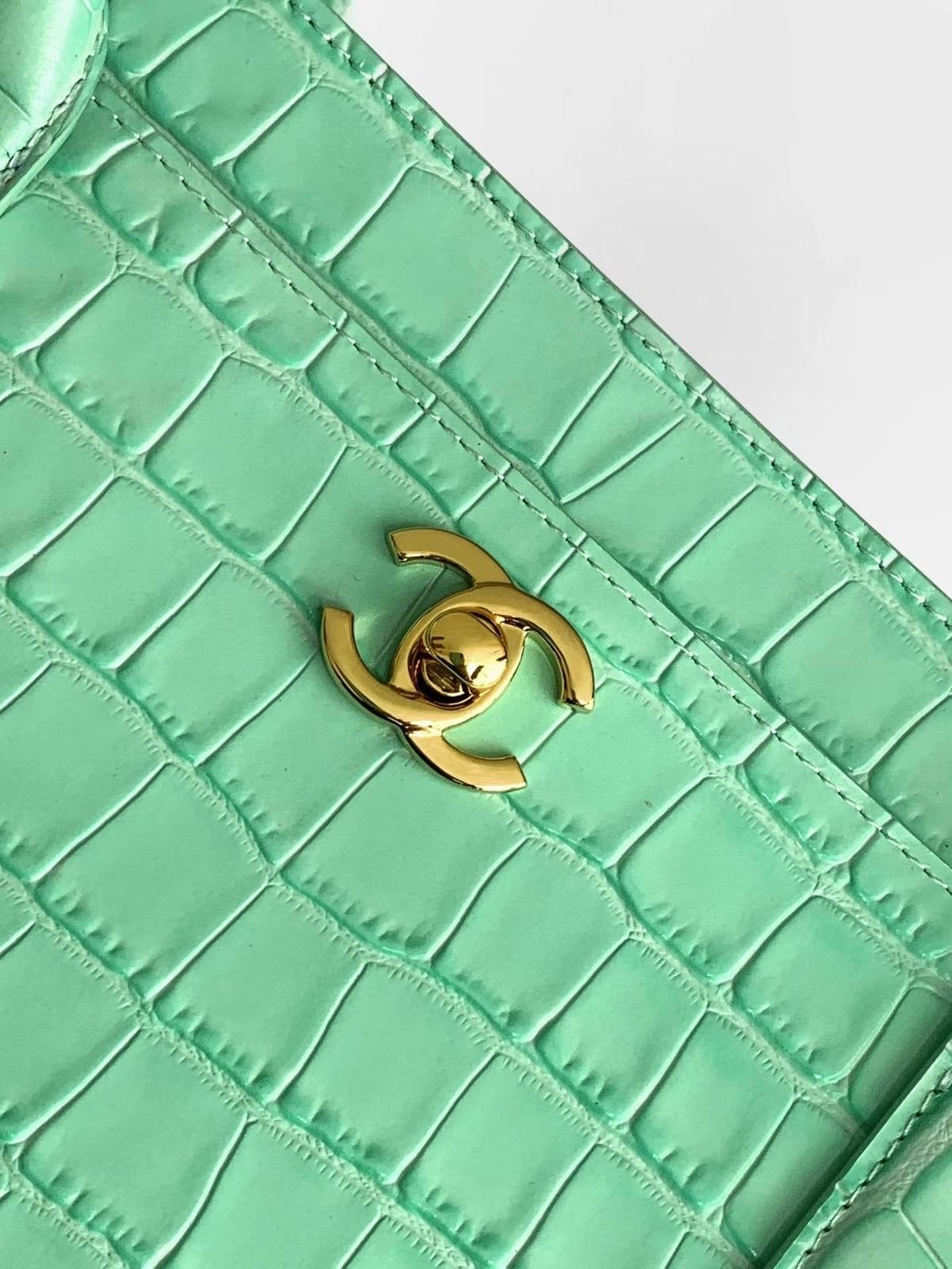 YSL Shoulder Bag (VIP Quality)