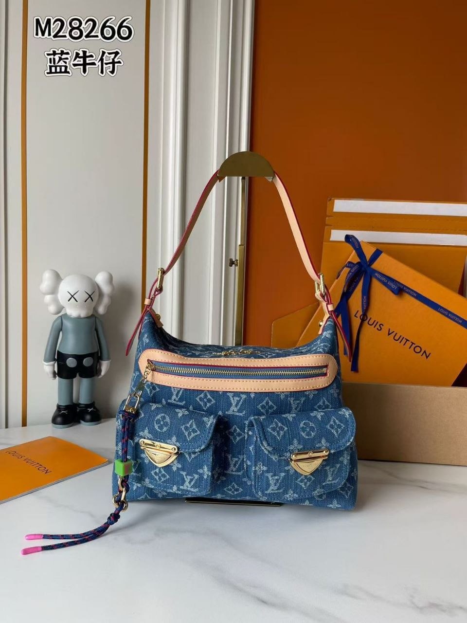 Louis Vuitton Shoulder Bag