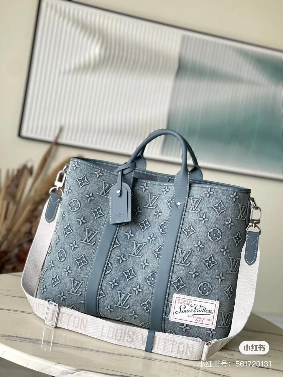 Louis Vuitton Sling Bag