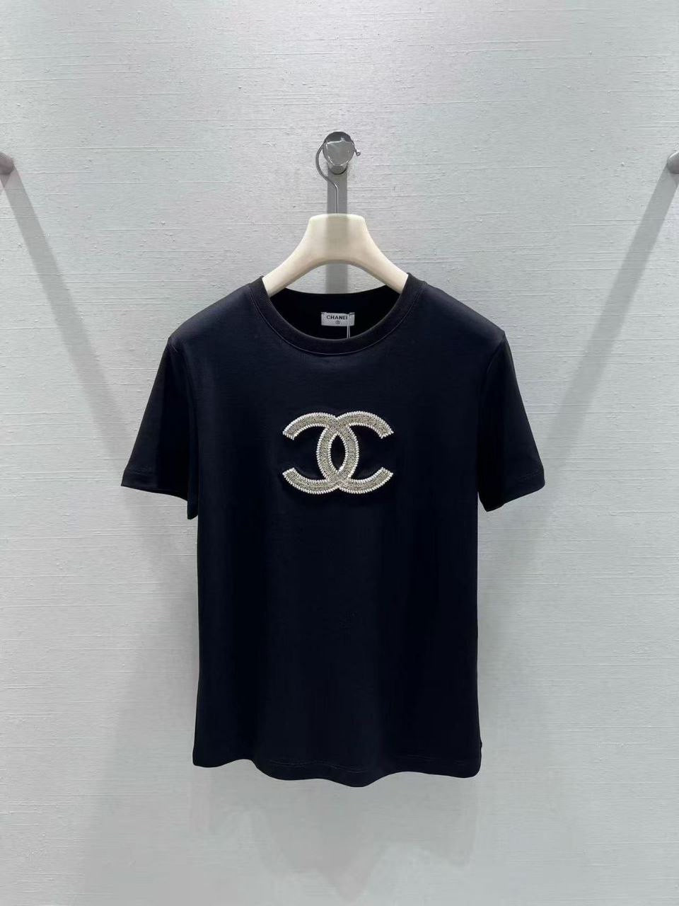 Chanel T-shirt