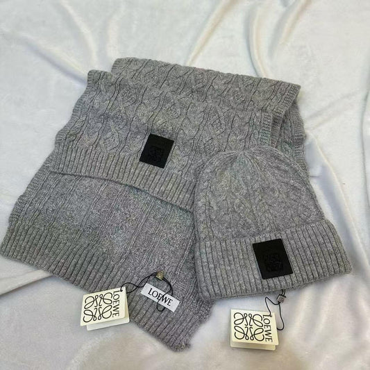 Loewe Set(Scarf-Beanie)