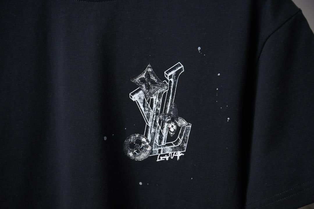 Louis Vuitton T-shirt