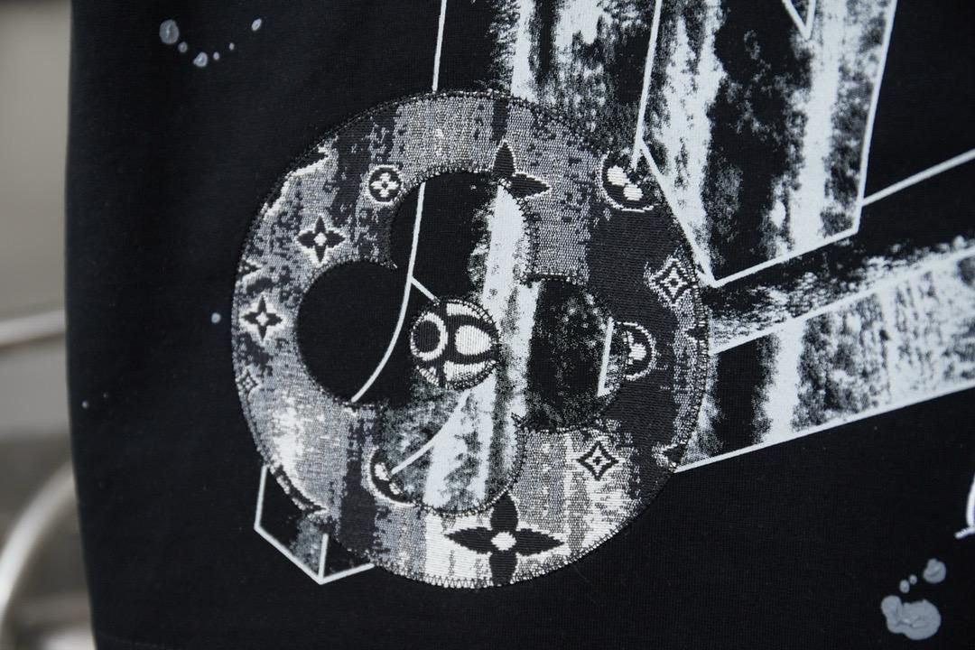 Louis Vuitton T-shirt