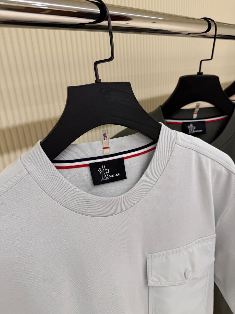 Moncler T-shirt