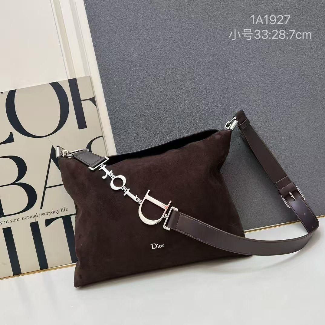 Dior sling Bag