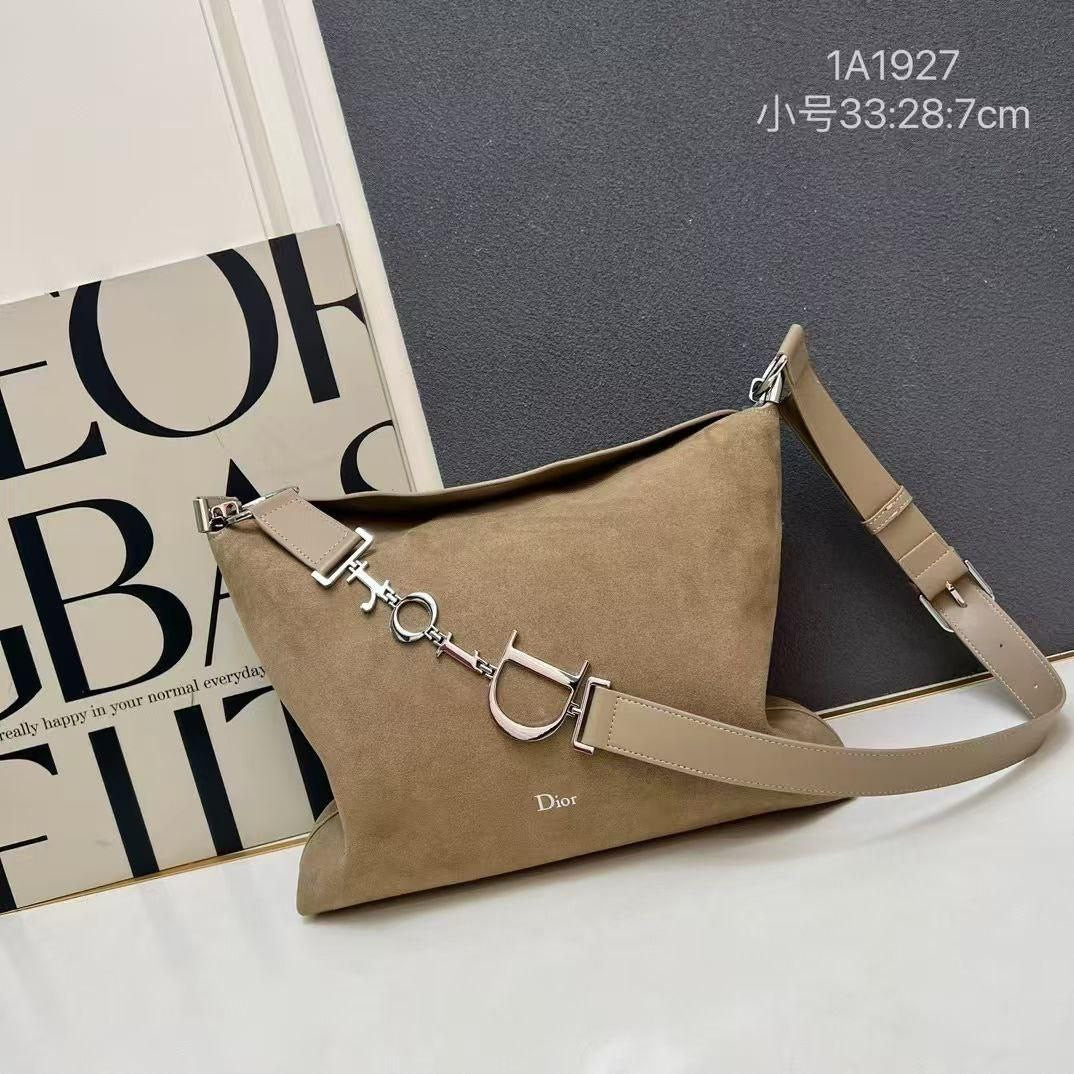 Dior sling Bag
